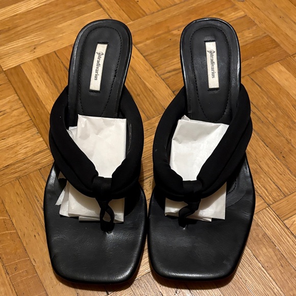 Stradivarius Black Mules size 40 - Picture 1 of 4